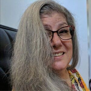 Meet your Posher, Annette